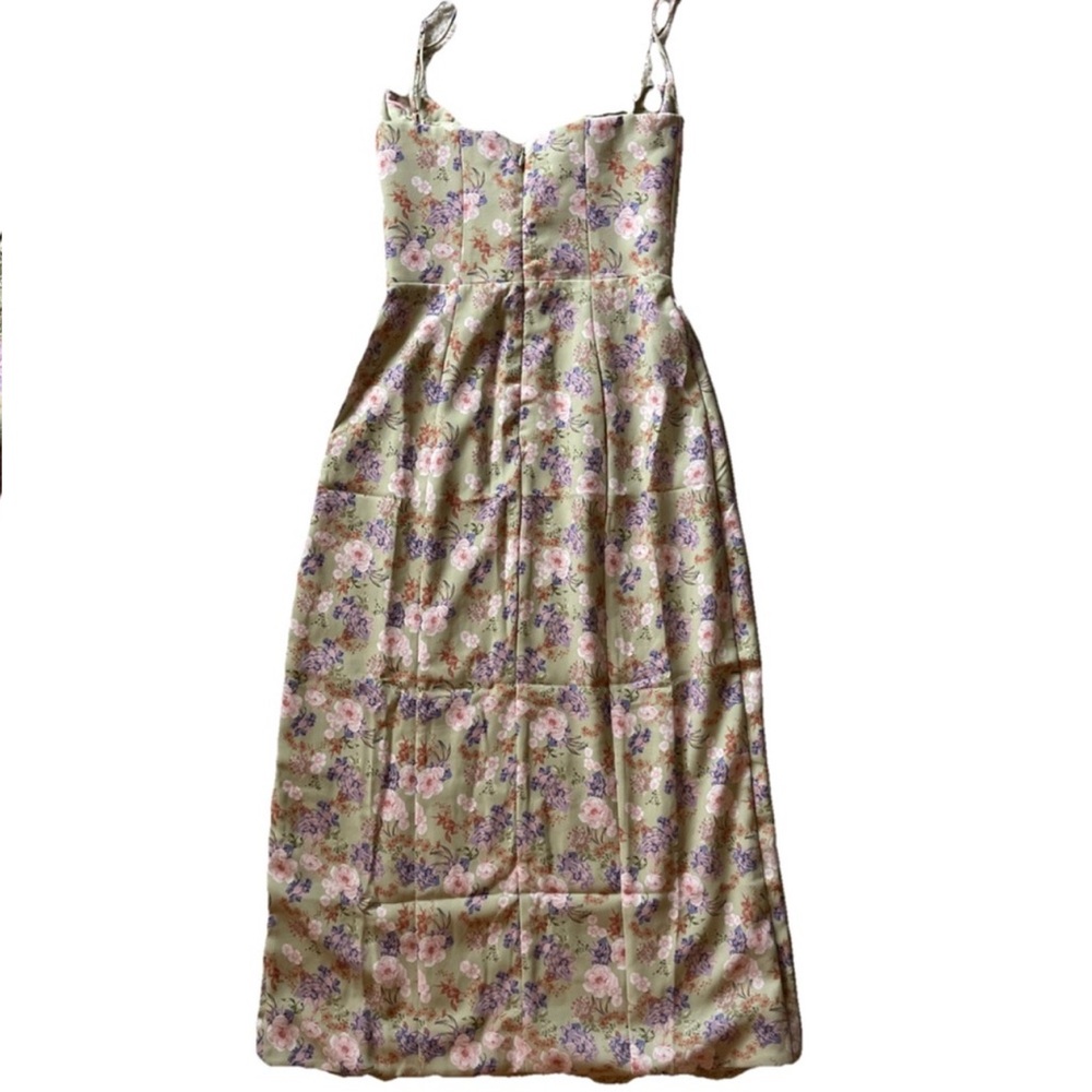 House of CB Floral Midi Dress in Sage Green and Lavender - Picture 7 of 10